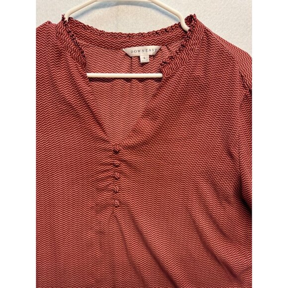 Downeast Womens Red Patterned 3/4 Sleeve Blouse With Gathered Front Detail - Picture 2 of 8
